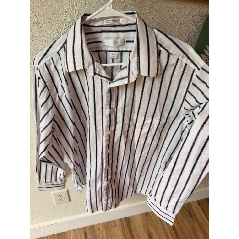 Geoffrey Beene Button Up Shirt